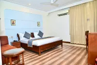 Hotel Metro Regency Hotels near Khairati Lal & sons