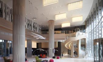 2. Hyatt Re..