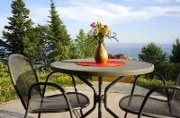 Private End Condo on Superior w/ Panoramic Views!  Fireplace & Private Sauna!
