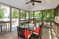 Lakefront Sunset Lagoon w/Dock New Listing