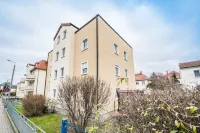 !New! Cozy 3Room App, DD City, W-LAN,Netflix,Kitchen Hotels in Cotta