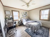 Waterfront Retreat on Lake Winnebago, Kayaks, Firepit, Dog Friendly - บังกะโล