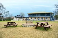 3 Points Ranch - Large Group Retreat Sleeps 28