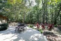 Tranquil Updated Home Mins to UGA & Downtown