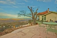 THE JOHN RIORDAN HOUSE. BUILT 1898.  VACANT, BURIED FOR 60 YEARS, RESTORED 2012 Hotels in Jerome