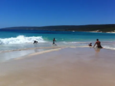 Views of Redwall Valley and close to beaches and wineries. ヤリンガップのホテル