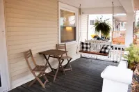 Cozy Craftsman ‘05 near downtown | Pet Friendly!