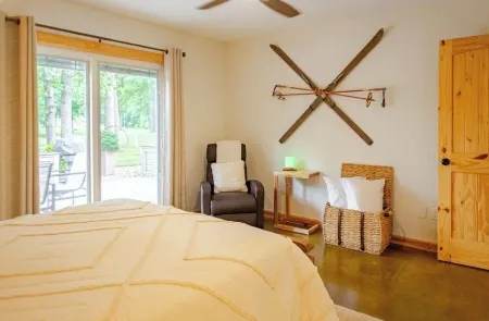 Alpine in the Ozarks~ right off back 40 trails