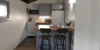 Binnekill Views- Cozy Apt over looking the Binnekill stream