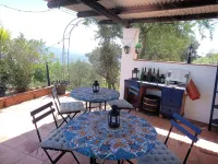 Great 1 Bedroom Studio with wonderful views, Swimming Pool and Jacuzzi