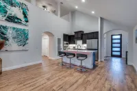 Amazing upgraded masterpiece with a nice gym upstairs, full kitchen, and games!
