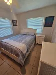 Waterfront w/Dock on Mason Creek, 2/1 Homosassa River,30 Min Ride to Springs!
