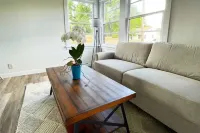 Modern 3 Bedroom Home in Beaverton