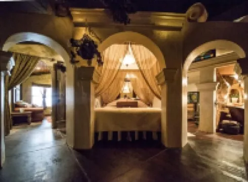Stay in the Zion themed inn!3348714 a new 2nd rental. The Silo Inn