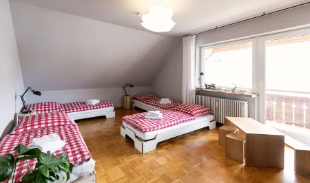 Design vacation apartment in Titisee *5min to the lake + bathing paradise Отели в г. Титизее-Нойштадт