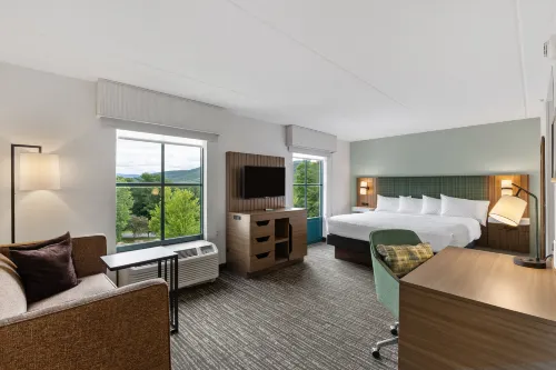 Hampton Inn & Suites Lake George Hotels in Lake George