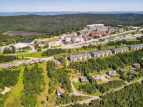 Newly Renovated Snowshoe Summit Condo 101A 3BR/2BA Near Ski Village W/Parking! Hotele w: Edray
