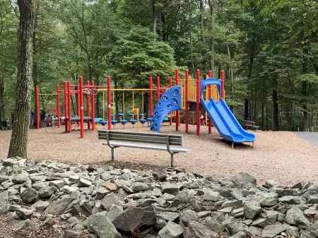 Remodeled Kids Friendly Townhouse 3 min away from Camelback mountain