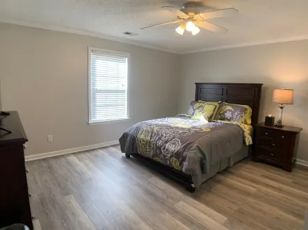 Parris Island Marine Corps Graduation PCS Orders Travel Nurses Beaufort Home Отели рядом с достопримечательностью «Spanish Moss Trail»