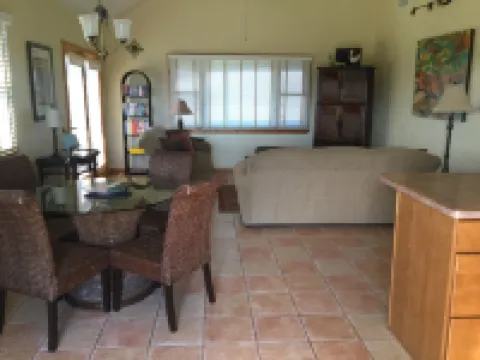 Soundfront Property With Gorgeous Sunsets And Easy Access For Water Sports!!