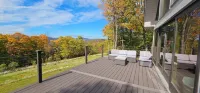 Breathtaking Mountain Views and Sunsets, Fully Renovated, Luxury VT Retreat,