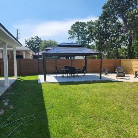 Brand new 4 bedroom home-Short walk to beach