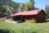 Missouri River Getaway- Riverfront