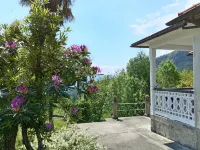 Freistehendes Ferienhaus am Dorfrand mit Panoramablick auf den Lago Maggiore Hotels in der Nähe von Stella Del Lago MAGGIORE