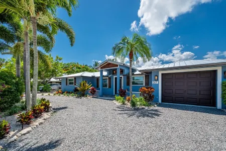 Special rate promotion!!!  Newly renovated Water front/pool home sleeps 8!!!!