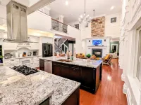 The Athena hideaway - hottub, firepit, lake & racetrack Hotel a Saratoga