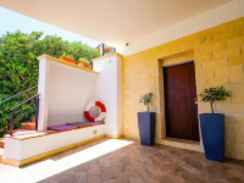 The Tri Scogghi アウグスタのホテル