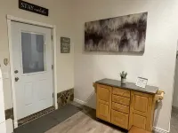 Cozy studio apartment at the base of South Mountain Hotels near South Mountain Park