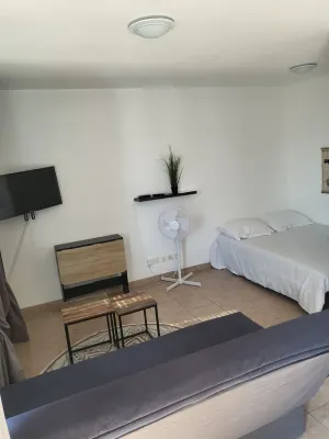 212 Apartment 10 min DisneyLand