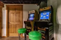 Yellowstone Station - Game Room & Home Theater