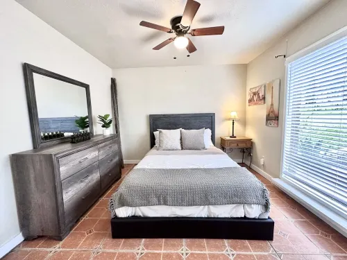 Peaceful Getaway*Golf Course View*Lake Travis Hotel a Point Venture