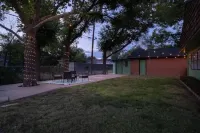 Family friendly, Business friendly, Updated, fully stocked, pets welcome