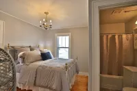 Haven In The Heights.... Steps Away From It All!! Hotels in Peoria Heights