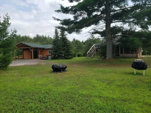 Whitetail Cabin