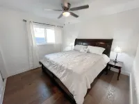 Remodeled ranch home In the heart of west PLANO Hotels near Target