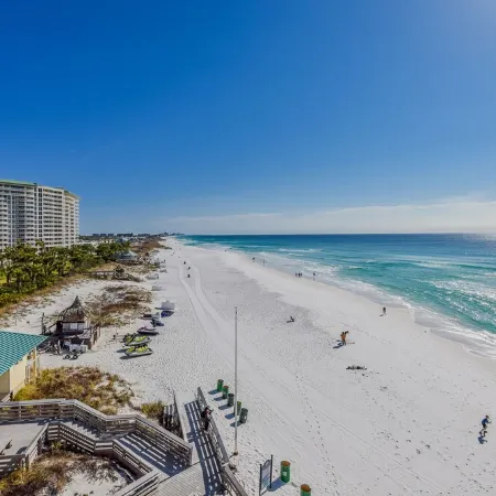 Vacation in Paradise! ~ Panoramic Gulf Views! Seasonal Beach Service Included!