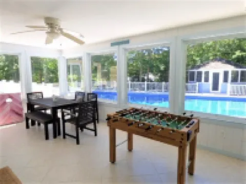 Vacation Home with Pool Without Travel Hassle on the Cape!