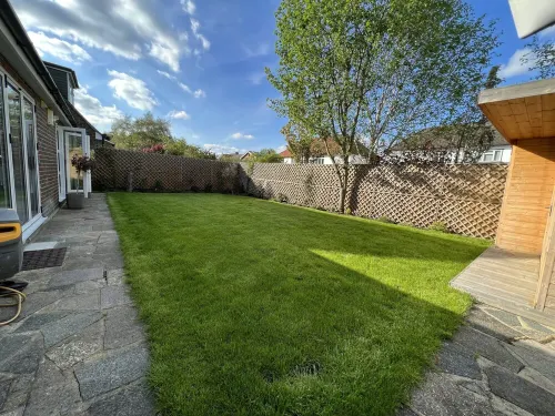 Elegant 4 Bedroom Detached House Hotels in Orpington