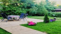 Spacious vacation apartment close to nature
