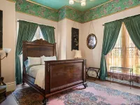 Historic Home in Downtown Oroville Hotels in Oroville