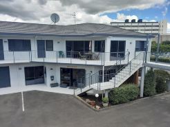 A'Abode Motor Lodge