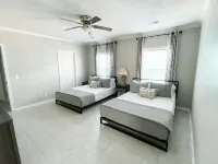 Rip Line Lodge at Venice Marina- 3bedroom/2bath lodge