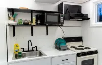 JC Entire Apartment remodeled, close to Airport and Ferry 코람 호텔