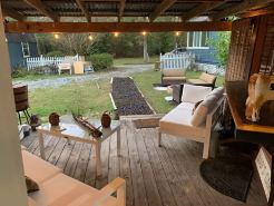 Secluded Plenty Parking 2Br Cottage  Boats /RV’s. Trailer se/Cars-Safe Parking