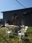 1 Mile from Spirit Mountain Casino! Cozy apartment that sleeps 6