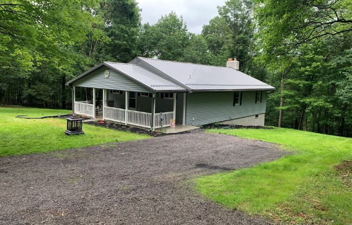 Cottage in the Woods